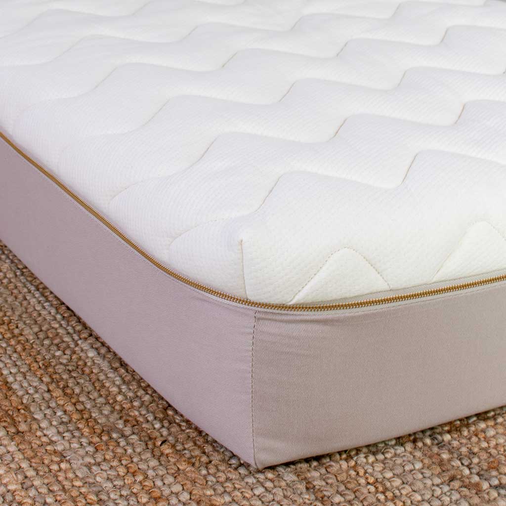 Organic Latex Mattress Buying Guide | Nature's Embrace